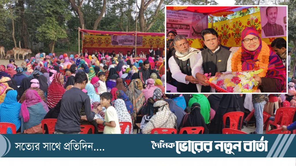 তিতাসের ভিটিকান্দিতে দেলোয়ার হোসেন পলাশের আয়োজনে মহিলাদের নিয়ে নির্বাচনী উঠান বৈঠক 