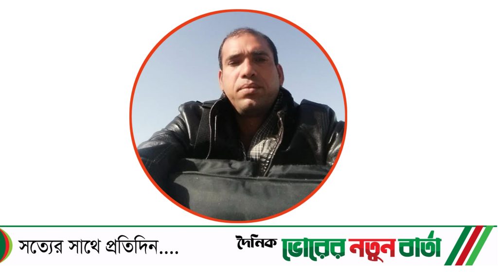 সাংবাদিকের বাড়িতে সন্ত্রাসীর হামলা
