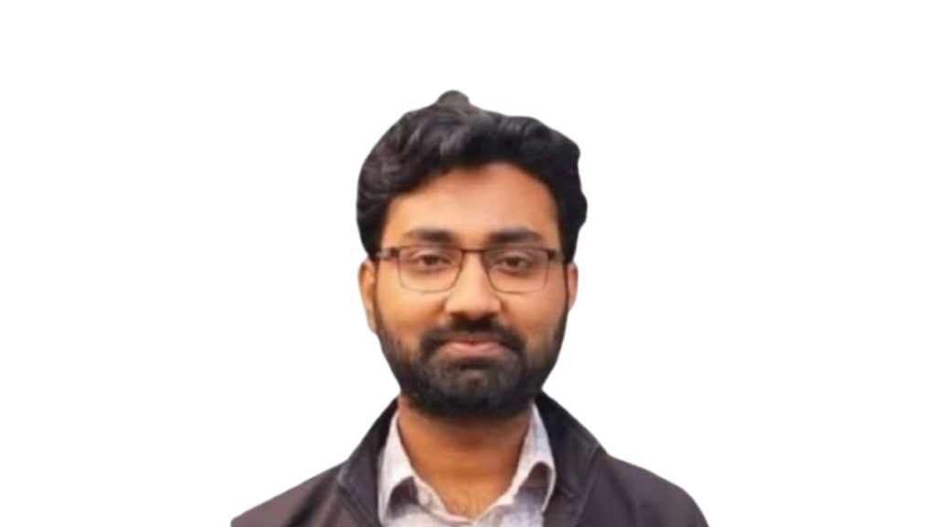 হোমনায় নিহত জবি’র ছাত্রদল নেতা জুবায়েদের বাড়িতে শোকের মাতম: বিচারের দাবিতে বিক্ষোভ 